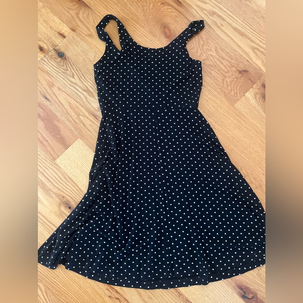 Old Navy black t shirt fabric fit and flare dress